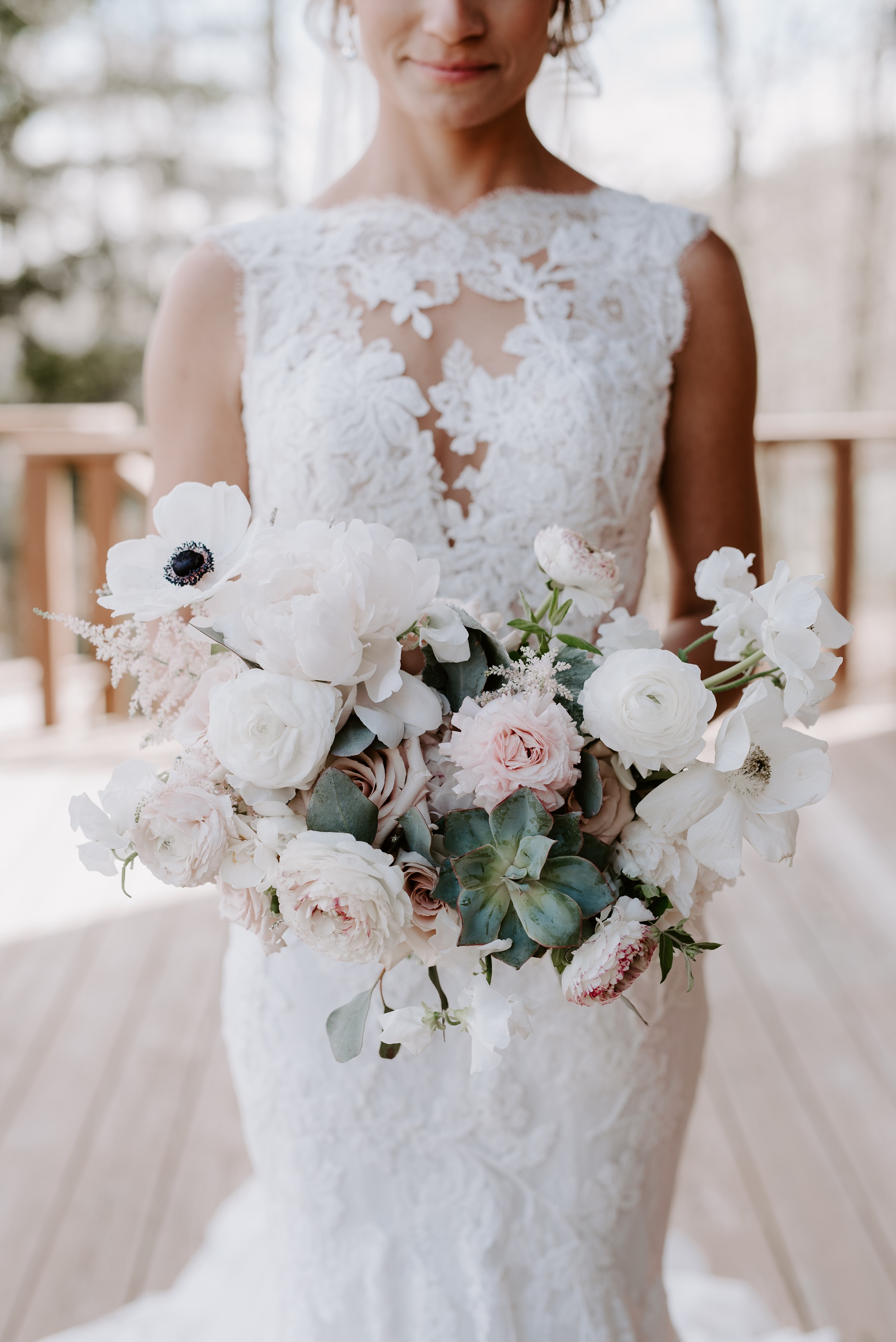 mountain top inn wedding sweet annie floral design bouquet